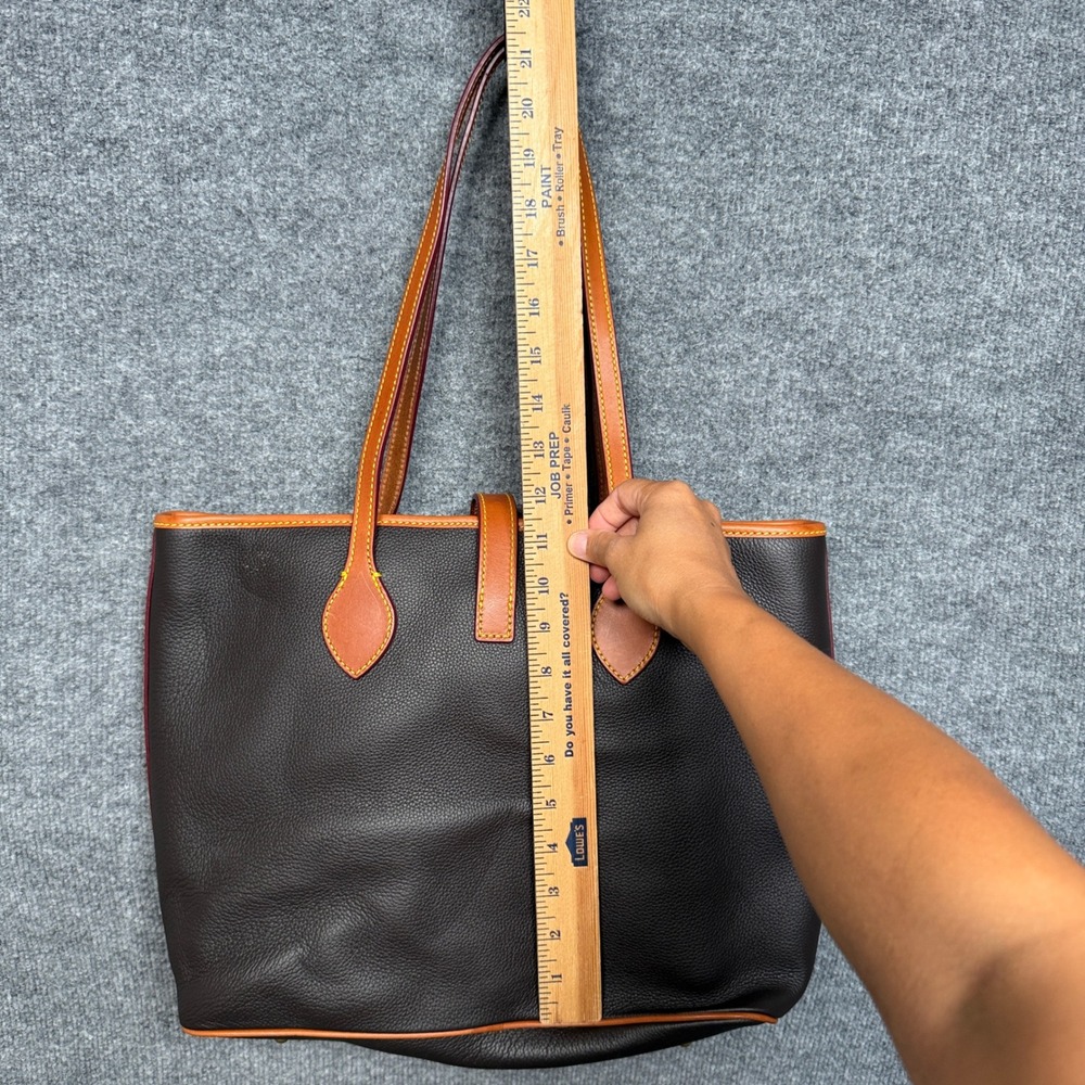 Dooney & Bourke Large Tote Shoulder Bag Brown Leather Top Handle Inner Pockets - Picture 7 of 13